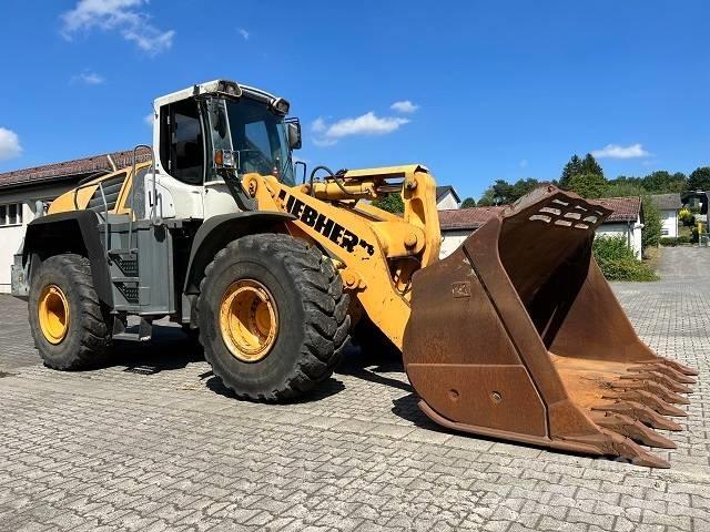 Liebherr 566 輪胎式裝載機