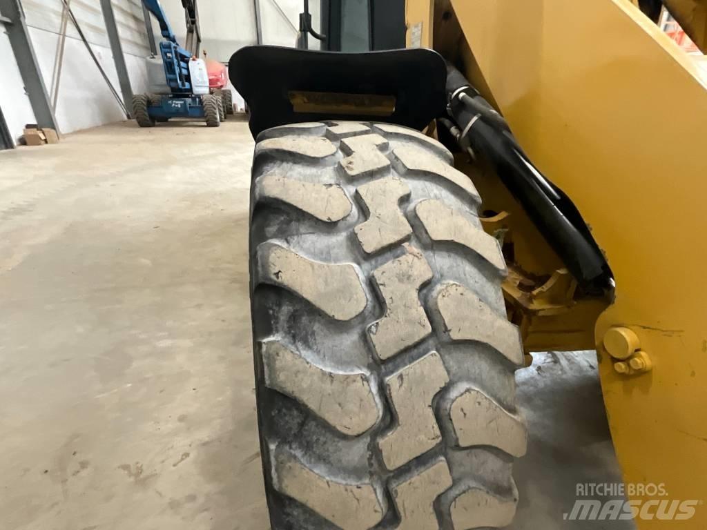 CAT 908 H 輪胎式裝載機