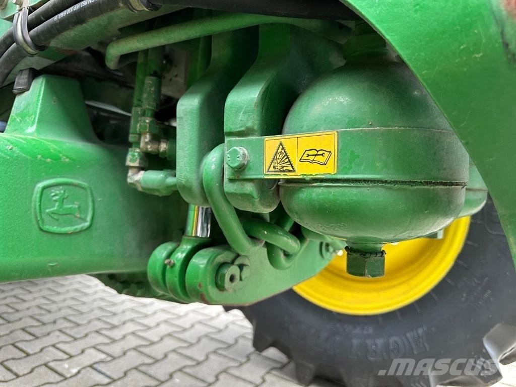 John Deere 6920 S 曳引機