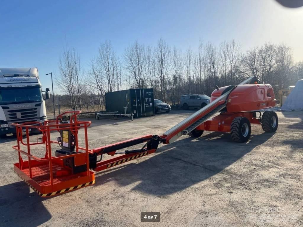 JLG 460 SJ 曲臂高空作業車