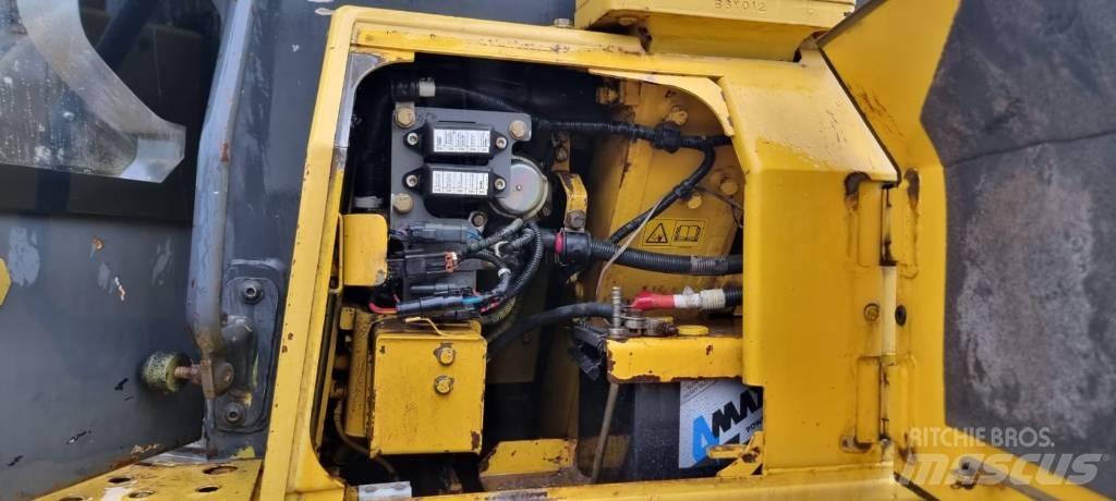 Komatsu D 61 EX-15 履帶推土機