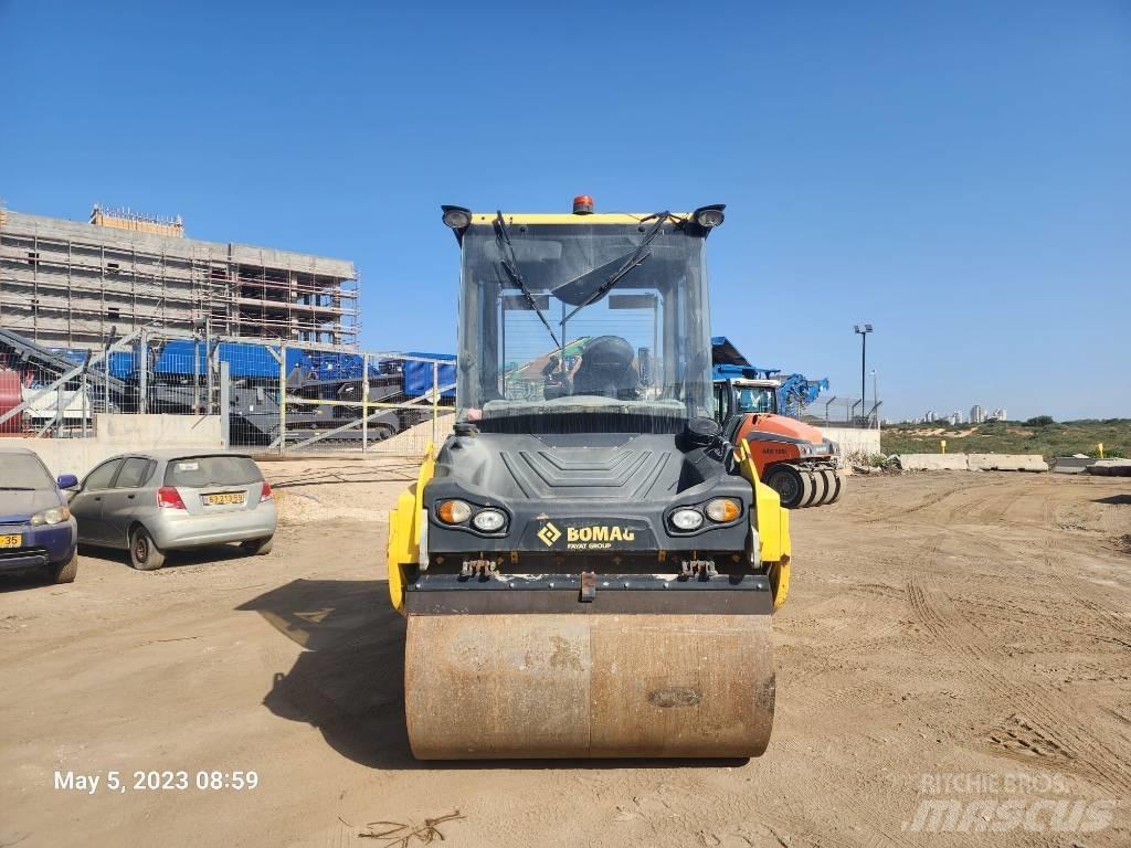 Bomag BW 154 AD-5 雙輪滾壓機
