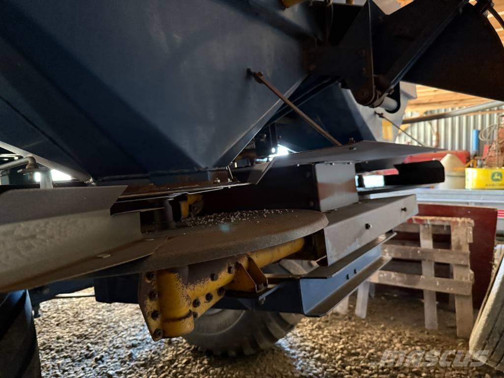 Bogballe ET 4000 礦物撒布機