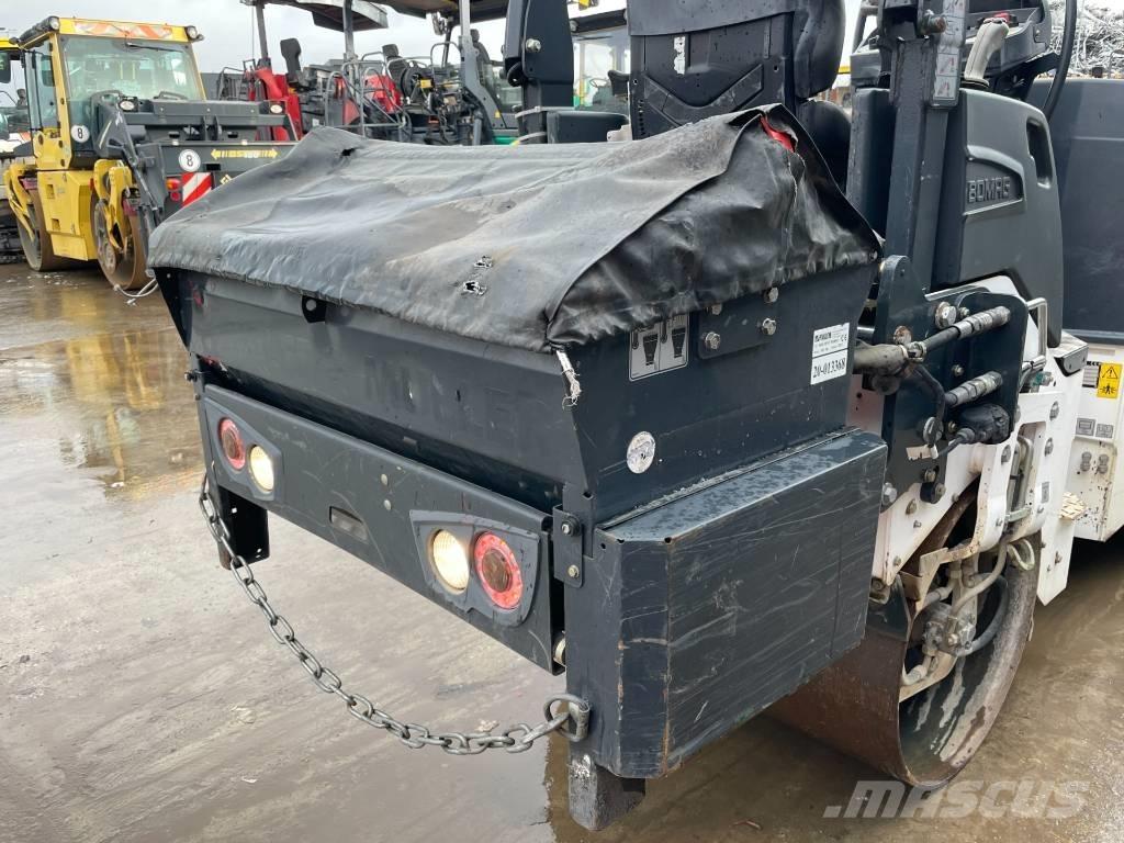 Bomag BW 100 AD-5 雙輪滾壓機