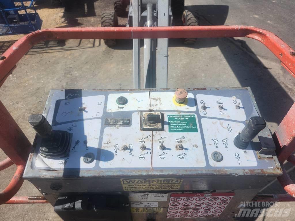 SkyJack SJ 45 T 伸縮臂高空作業車