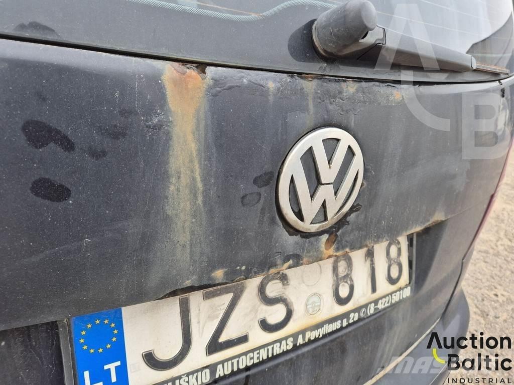 Volkswagen Touran 汽車