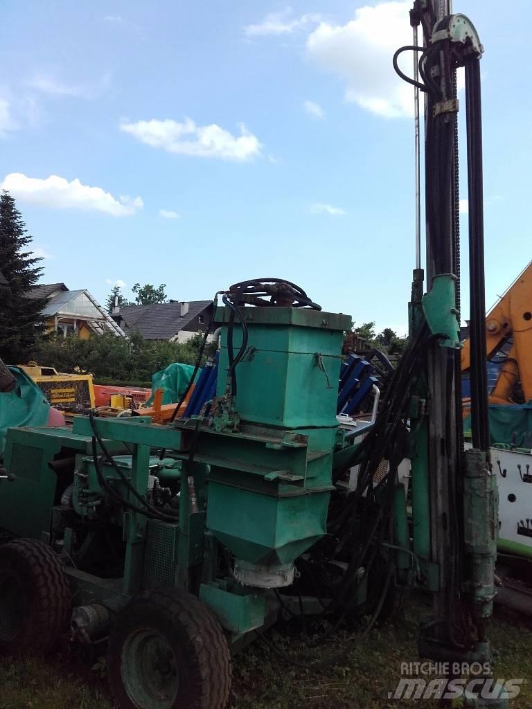 Montabert Motofore 輕型鑽孔機