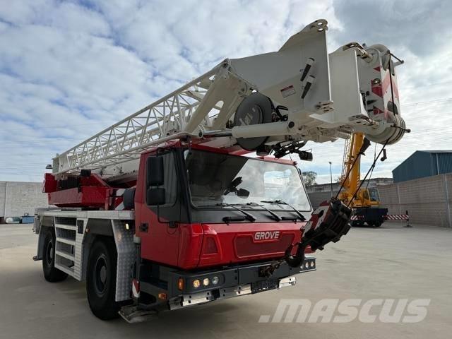 Grove GMK 2035 E 全路面起重機/吊車