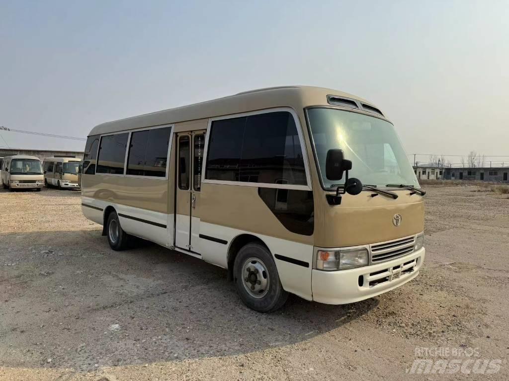 Toyota Coaster Bus 迷你巴士