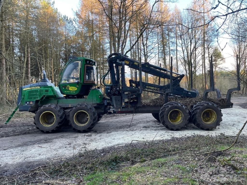 John Deere 1110G 集運機