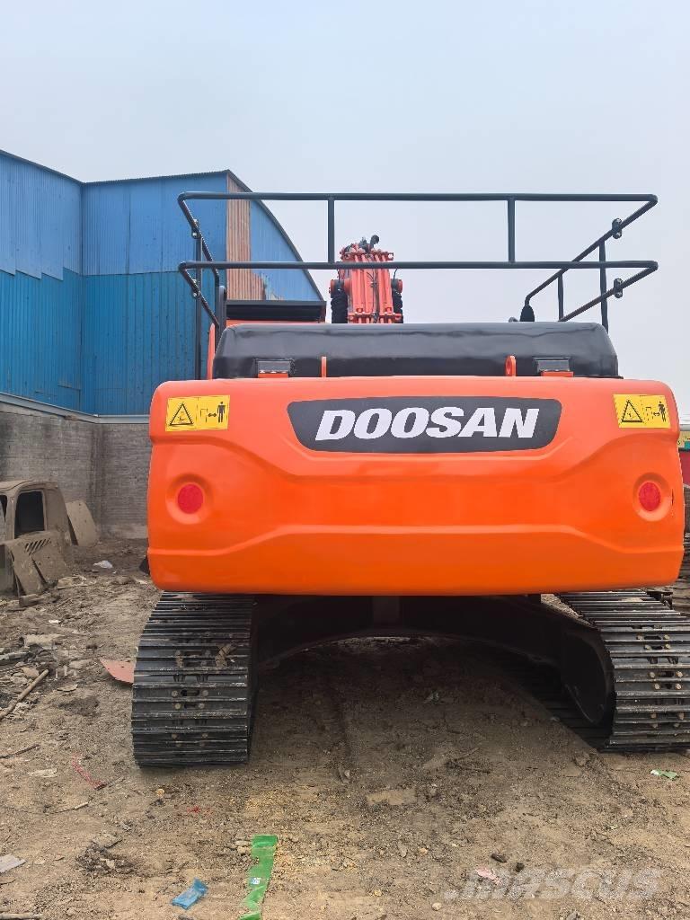 Doosan DX300 履帶式 挖土機/掘鑿機/挖掘機