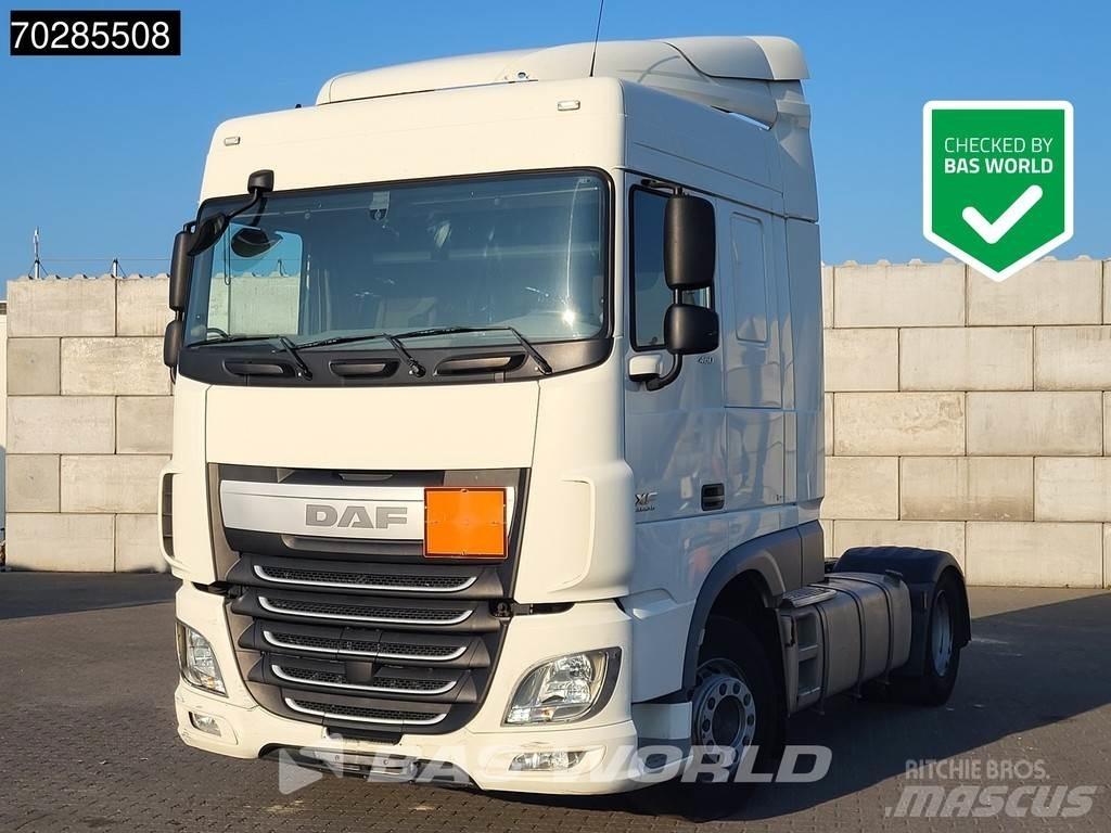 DAF XF 460 4X2 曳引機組件
