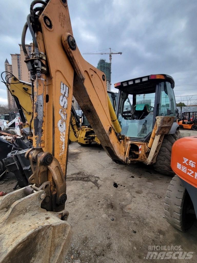 CASE 580 M 反鏟裝載機