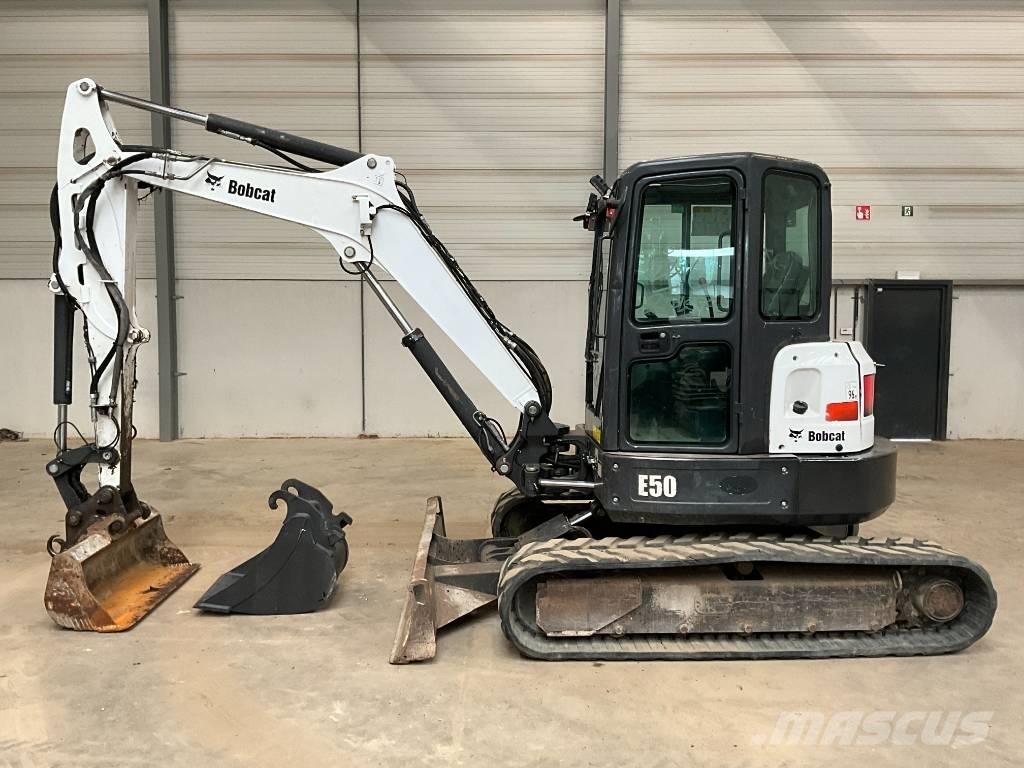 Bobcat E 50 EM 小型挖土機/掘鑿機<7t(小型挖掘機)