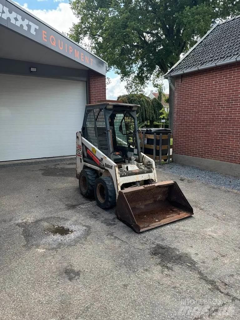 Bobcat 463 滑移轉向裝載機