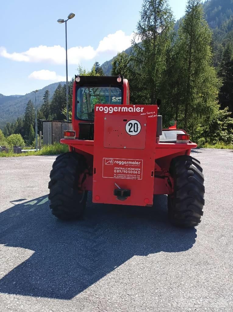 Merlo P 38.13 伸縮臂操作車
