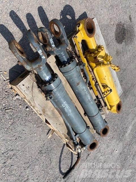 Komatsu WA380-6 油壓