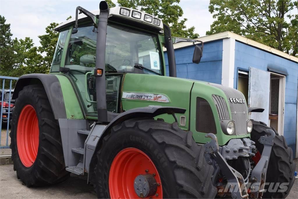 Fendt 712 Vario 曳引機