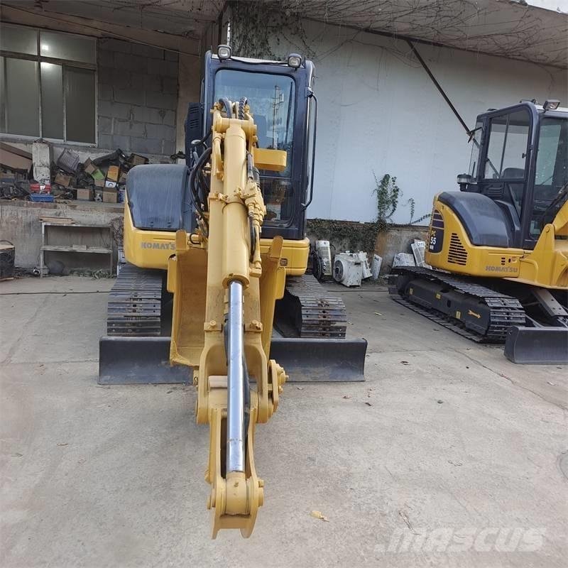 Komatsu PC 40 小型挖土機/掘鑿機<7t(小型挖掘機)