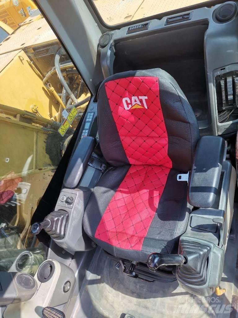 CAT 320 D 履帶式 挖土機/掘鑿機/挖掘機