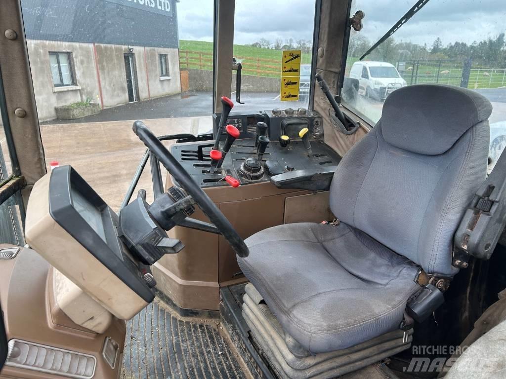 John Deere 6600 曳引機