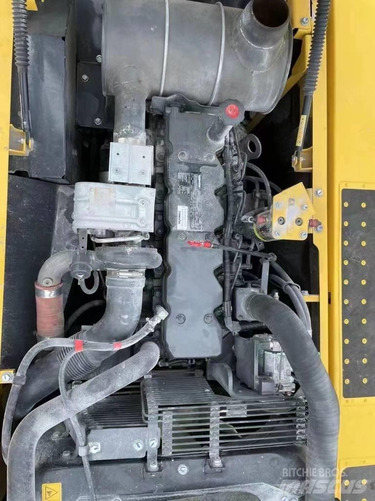 Komatsu PC220-8 履帶式 挖土機/掘鑿機/挖掘機