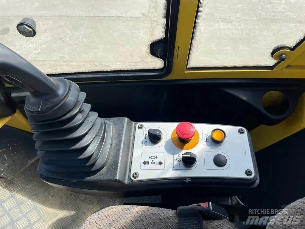 Bomag BW213 DH-4 單輪滾壓機