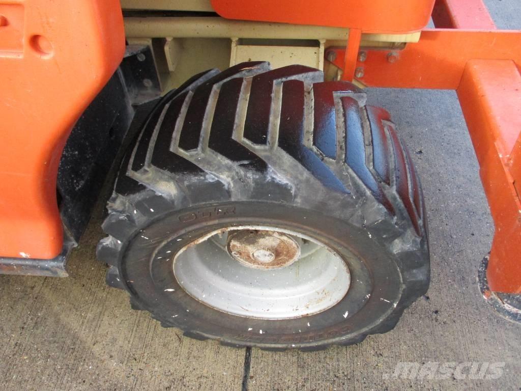 JLG 4394 RT 剪式升降機