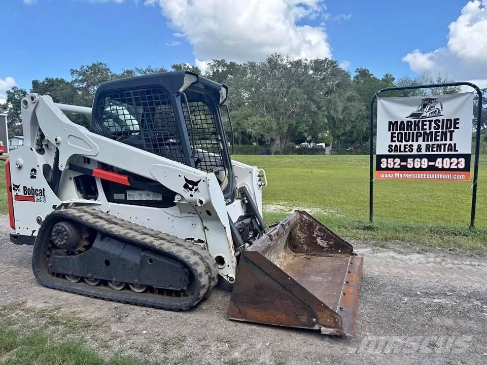 Bobcat T 590 滑移轉向裝載機