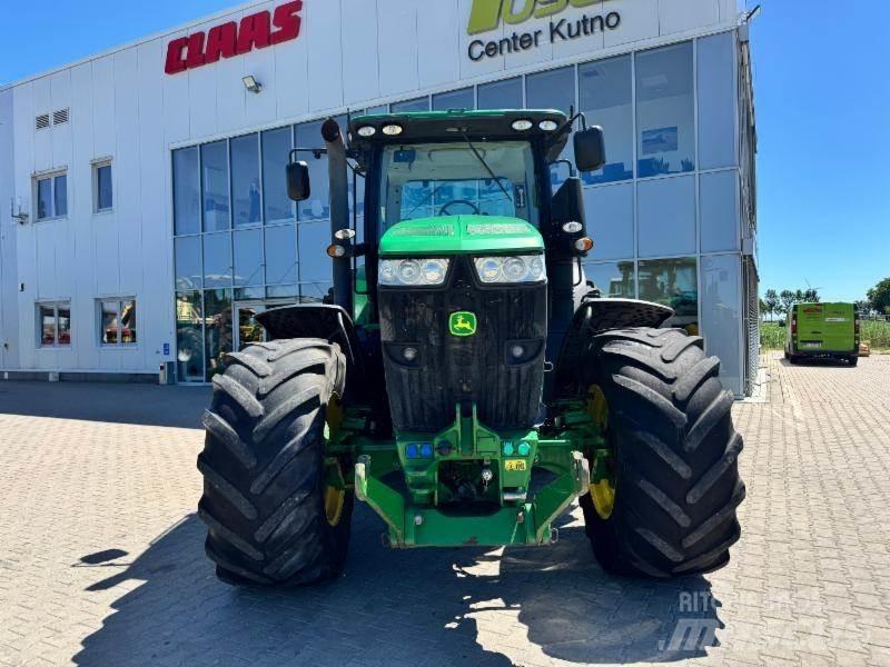 John Deere 7215 曳引機