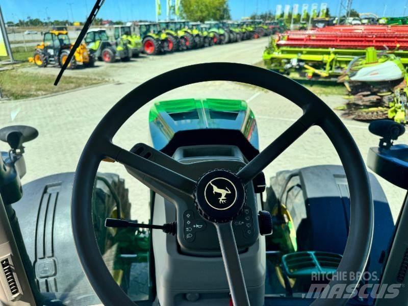 John Deere 7215 曳引機