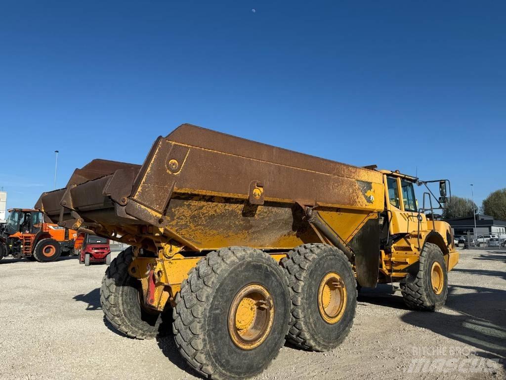 Volvo A 25 E 鉸接式起吊車