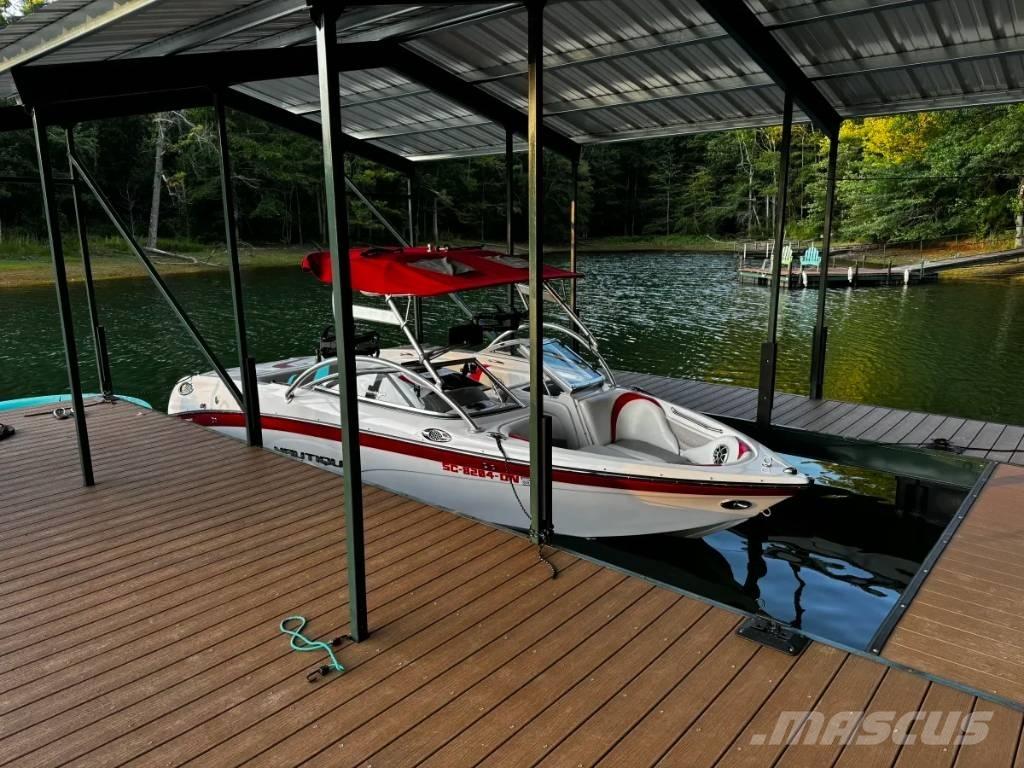  Nautique Air 226TE 工作船艇 / 駁船
