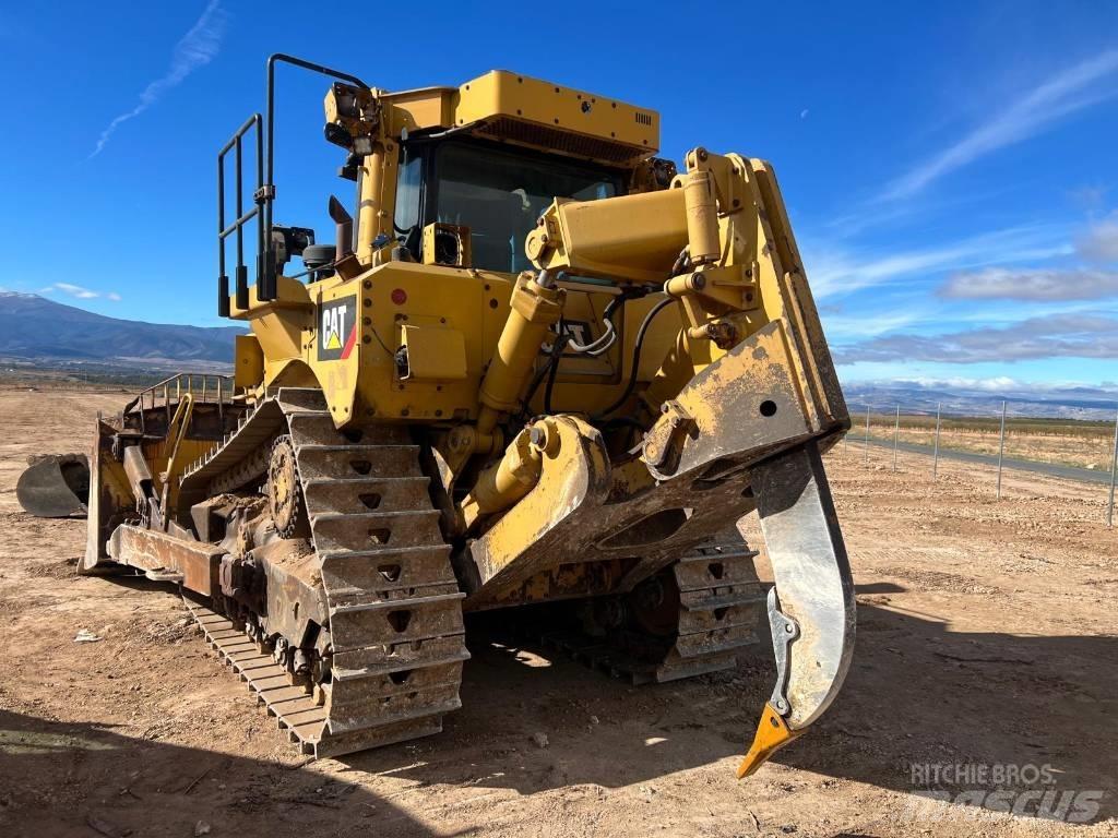CAT D 8 T 履帶推土機