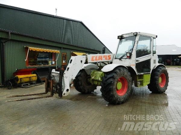 CLAAS Ranger 975 伸縮臂操作車