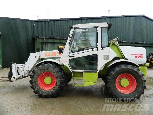CLAAS Ranger 975 伸縮臂操作車