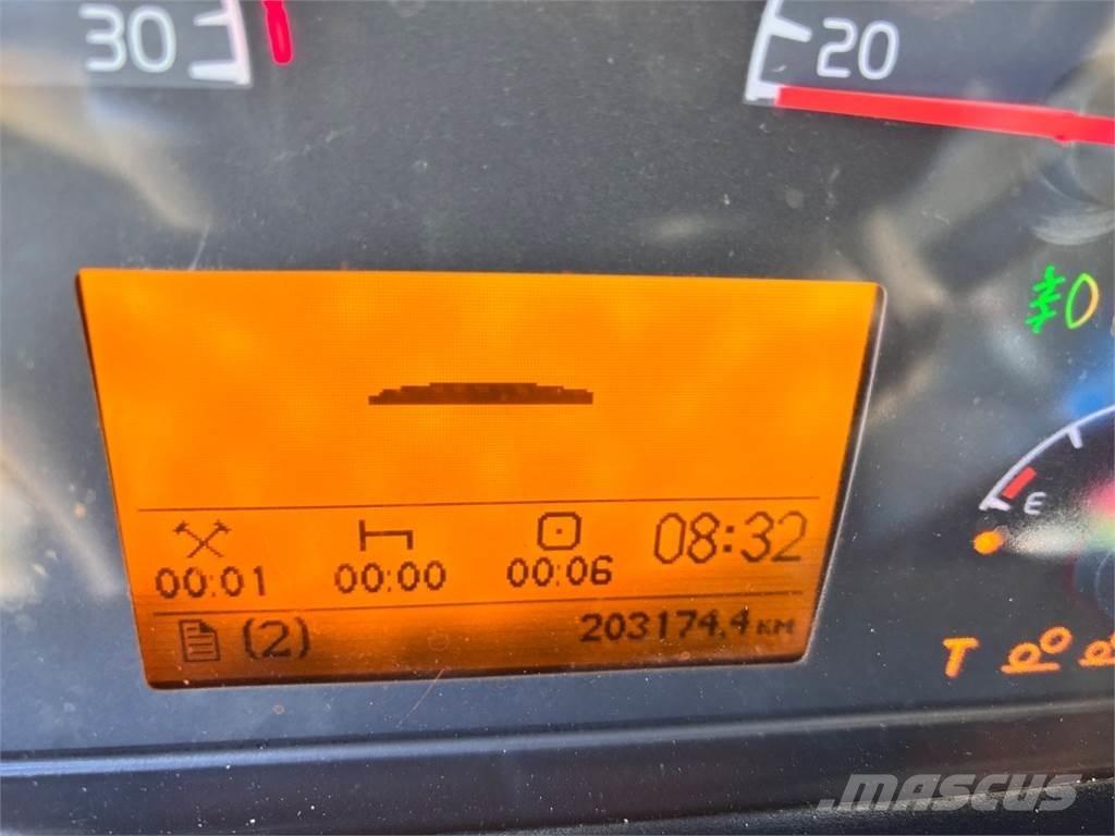 Volvo FM 440 8X4 傾卸式卡車