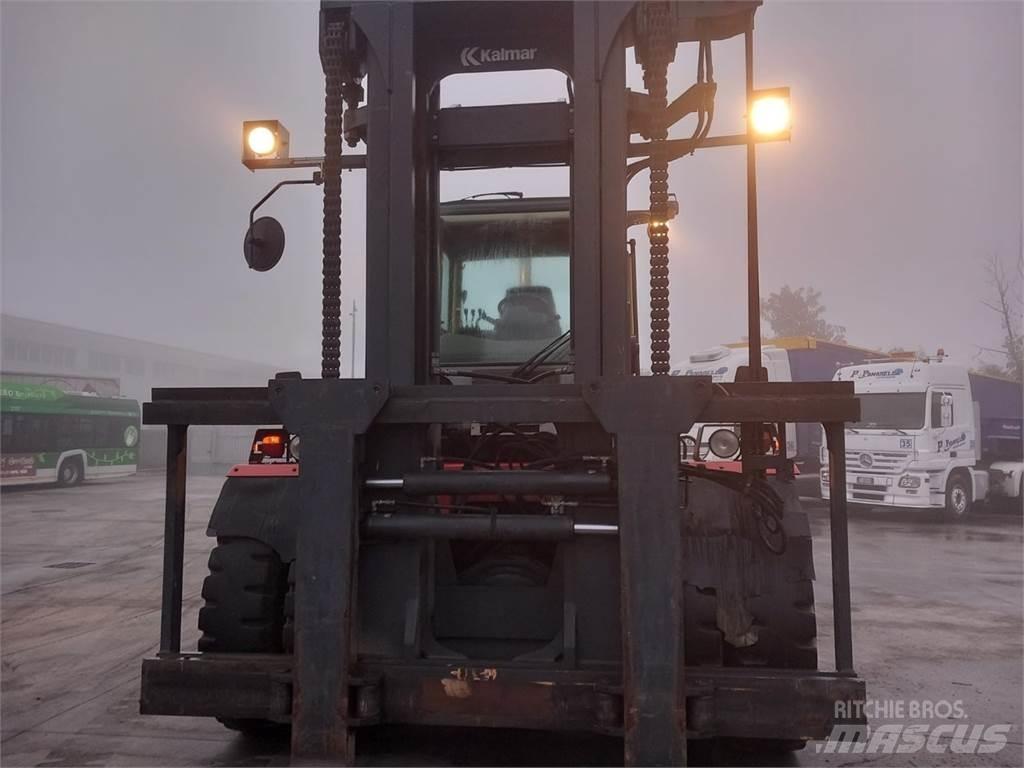 Kalmar DCD250-12 柴油卡車
