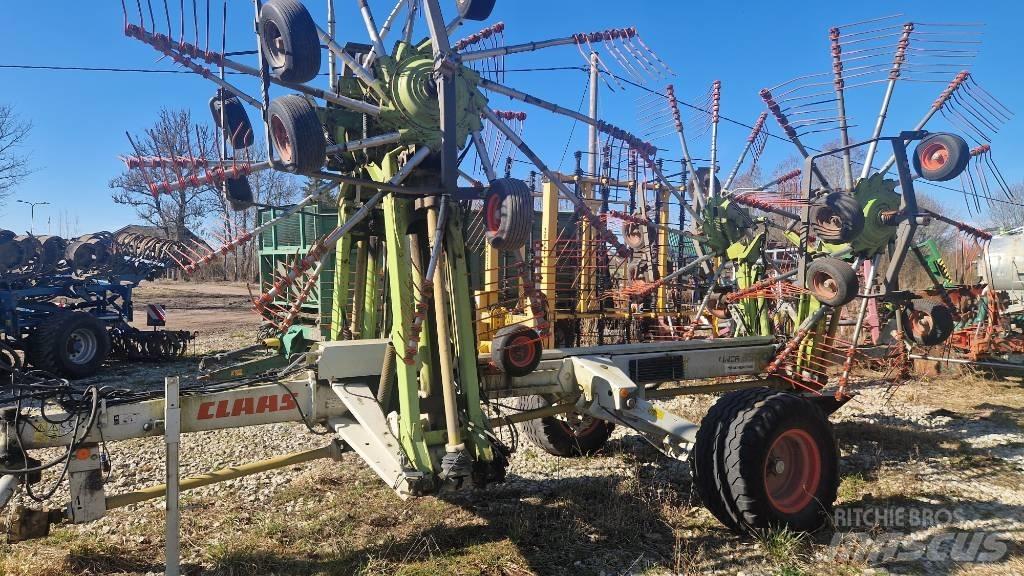 CLAAS Liner 3500 堆草機