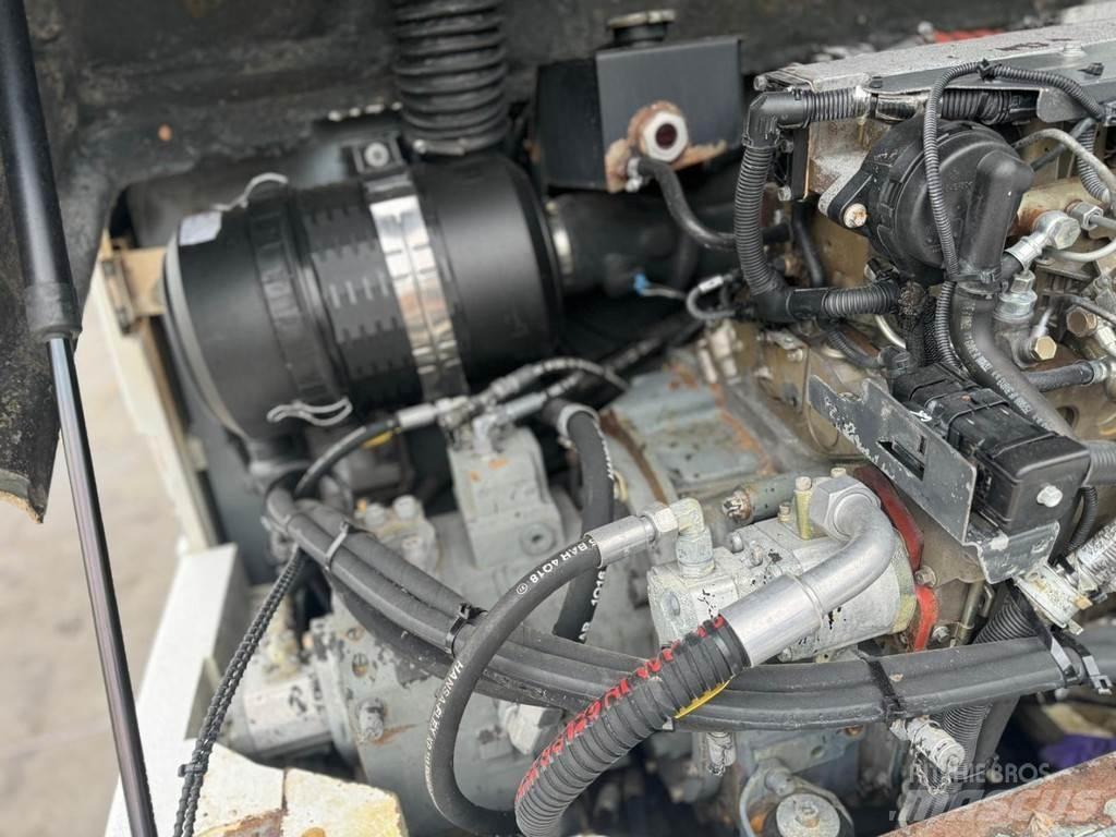 Liebherr A 316 廢棄物/工業用操作車