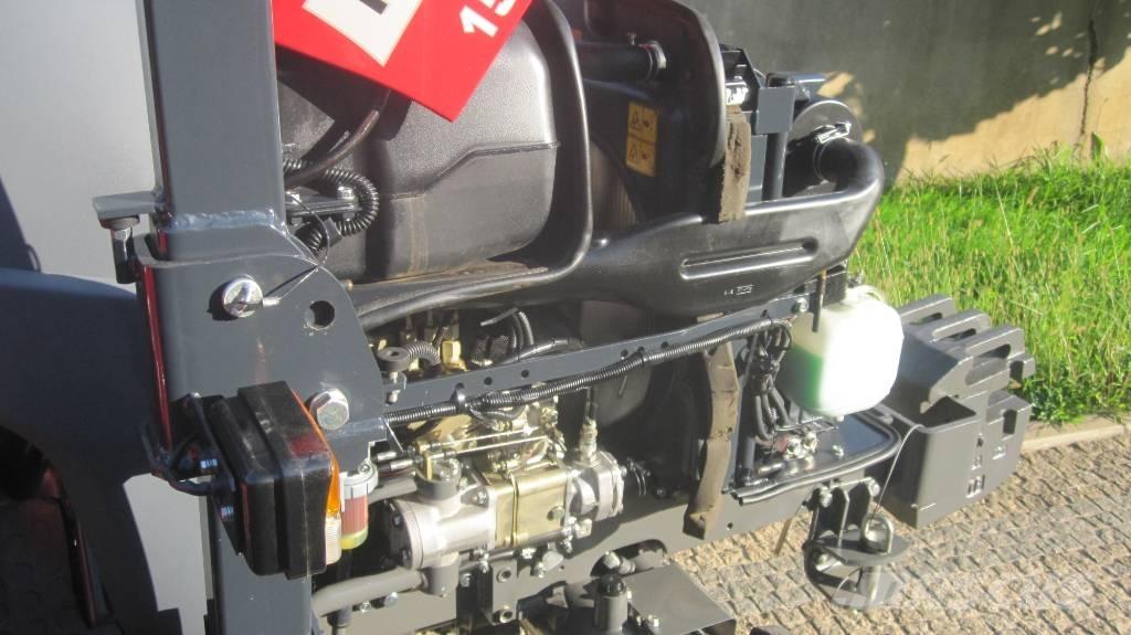 Massey Ferguson 1529 曳引機
