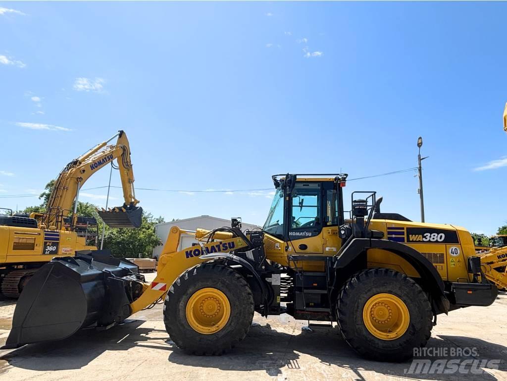 Komatsu WA380-8E0 輪胎式裝載機
