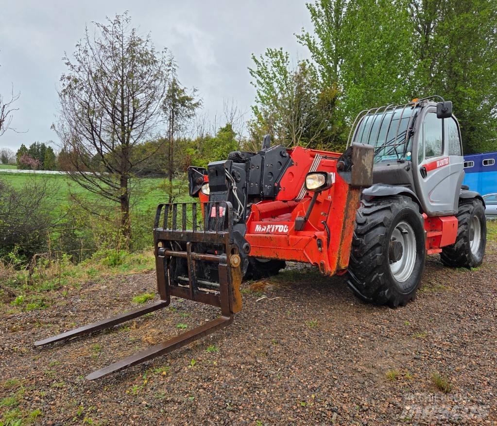 Manitou MT 1840 伸縮臂操作車