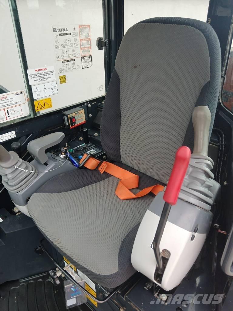 Hitachi ZX 26 U-6 小型挖土機/掘鑿機<7t(小型挖掘機)