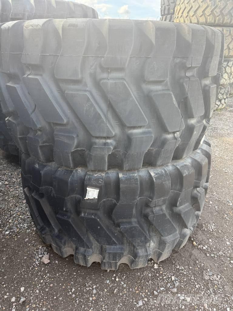 Goodyear 750/65R25 輪胎、車輪和輪圈