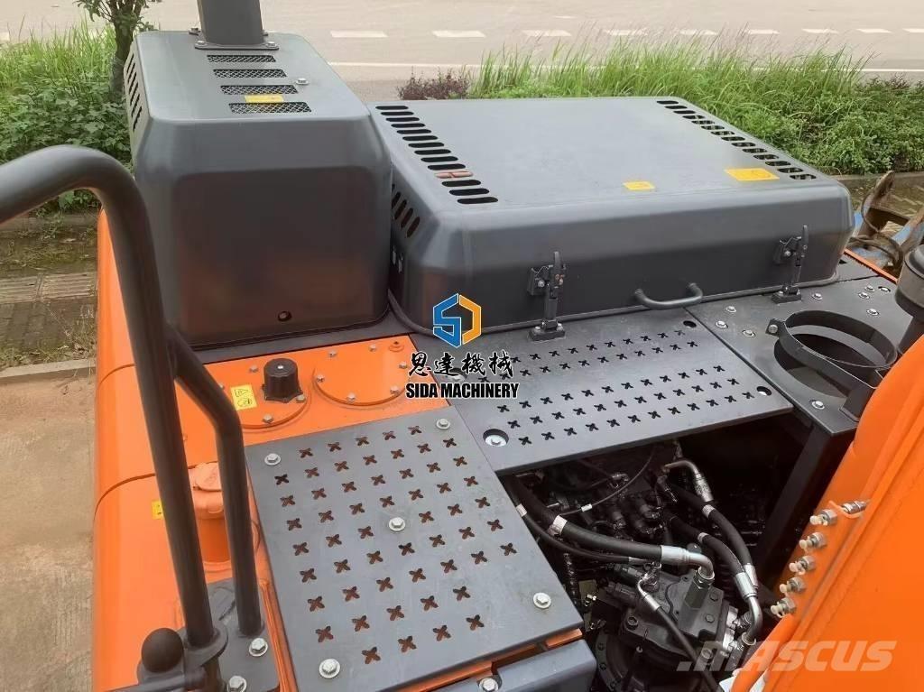 Develon DX 215 中型挖土機/掘鑿機/挖掘機 7t-12t