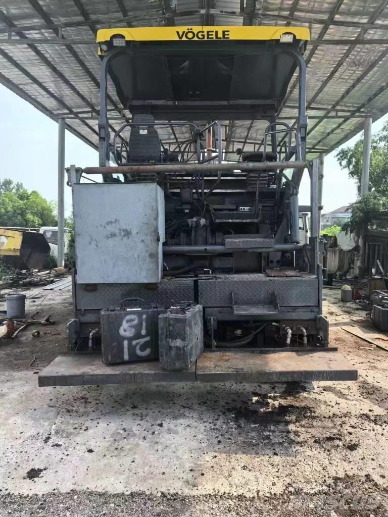 Vögele Super 2100-3 瀝青攤舖機/鋪路機