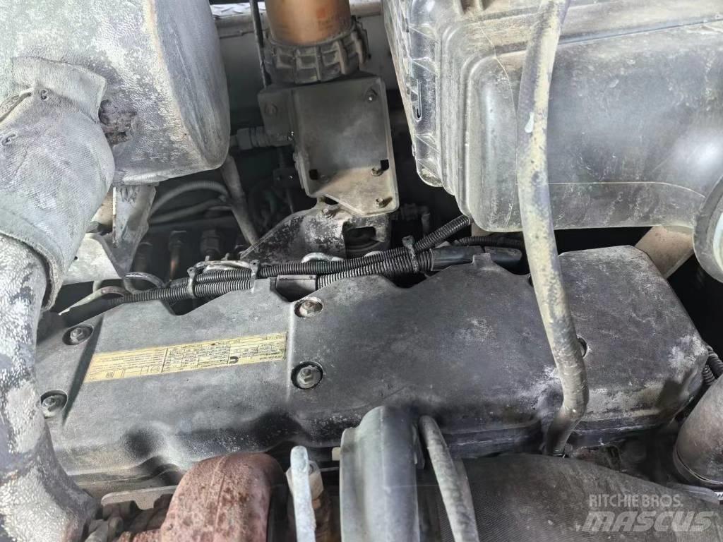 Vögele Super 2100-3 瀝青攤舖機/鋪路機