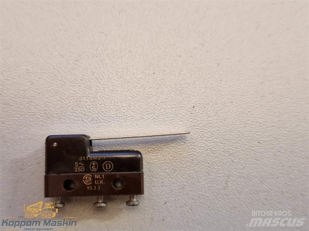 Rottne 060-0127 電子設備
