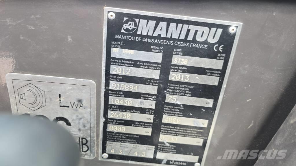 Manitou 1440 伸縮臂操作車